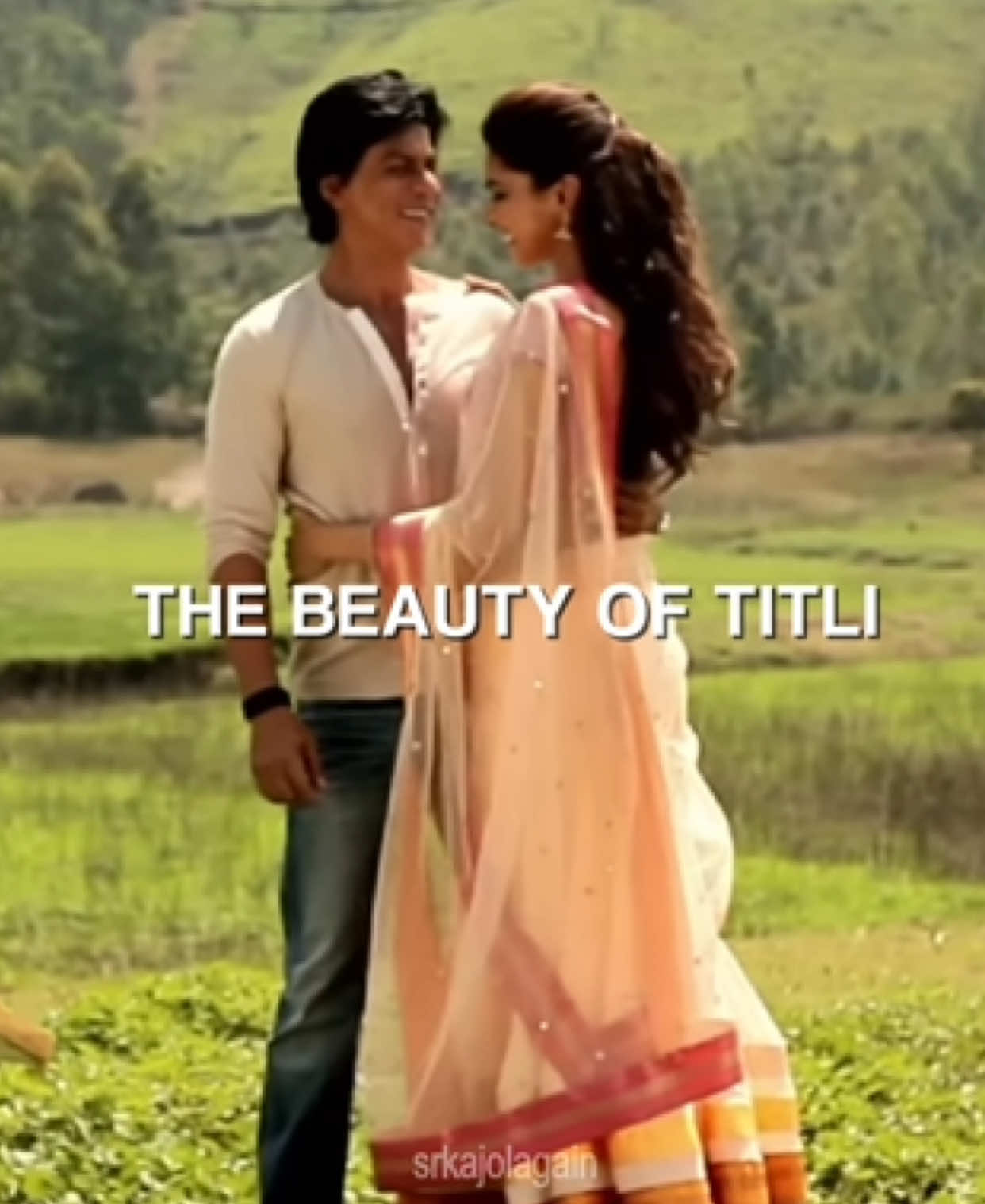 posting again 😔 #titli #deepikapadukone #shahrukhkhan #srk #chennaiexpress #bollywood #movie #song #edit #beauty #indian #desi #southindian #2000s #omshantiom #fyp #foryoupagе #viral #blowthisupforme #tiktok 