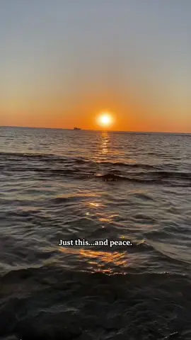 #marwan_khoury #لو_ما #مروان_خوري #بحر #sunset #explore #like #comment #Summer #🧡 