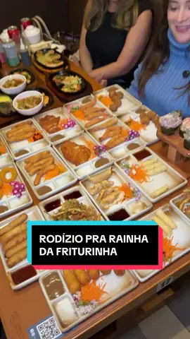 O rodízio perfeito pra rainha da friturinha 🤤  Ele custa: 👉 Almoço de segunda a sexta: 💲88,90 👉 Jantar de segunda a quinta 💲114,90 👉 Finais de semana, feriados e véspera de feriado 💲124,90 🏠 Av. Miguel Estefano, 708 - Vila da Saúde, São Paulo 📌 Marca o @ que se acabaria nesse #rodízio com você 👀 #comidajaponesa #rodiziojapa  Anúncio