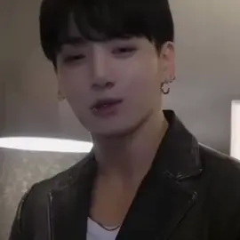 حتى المذيع سطرني  .  .  .  .  .  .  .  ...  .  .  .  .  .  .  .  .  .  .  .  .  ...  ..  .  .  .  .  .  .  .  .  .  #bts #army #Jungkook #Taehyung #جونغكوك #تايهيونغ #ارمي#بانقتان