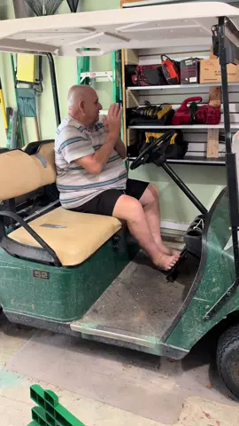 Something finally went RIGHT for Jock 🤣🔋🛺💨💨 #laugh #grandpa #grandparents #papa #golfcart #happy