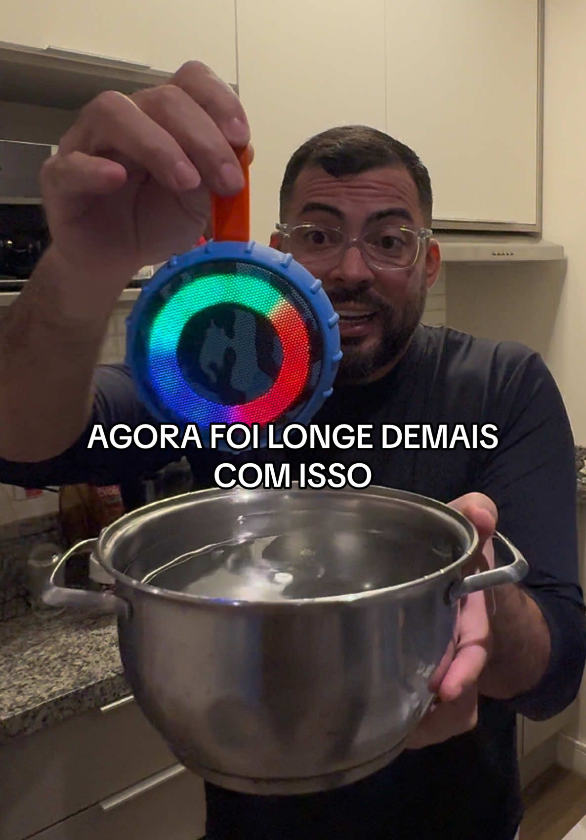 Agora foi longe demais com isso