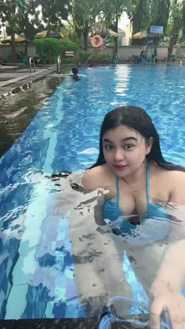 swimming🔥
