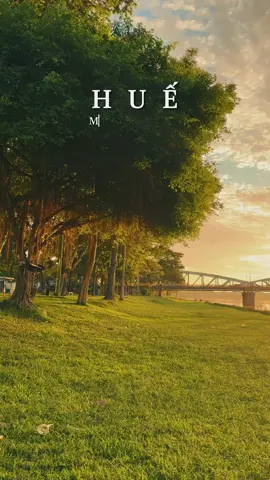 Góc nhỏ đầy mộng mơ và xinh đẹp bên bờ sông Hương - Huế. #hue #dulich2025 #chill #songhuong #review #checkinhue #huedidau #buoisang #xuhuong 