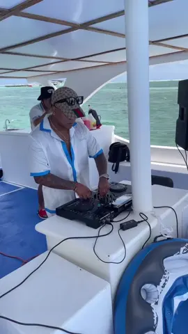 #playa #RD#puntacana #republicadominicana🇩🇴 #yate #techno 