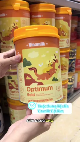 Optimum Gold – dòng sữa Việt chất lượng đến từ Vinamilk ✅ Bổ sung HMO và lợi khuẩn BB-12 – hỗ trợ tiêu hóa, giúp hấp thu dưỡng chất tốt hơn ✅ Thêm DHA, Lutein, Cholin – hỗ trợ phát triển trí não và thị giác ✅ Có Canxi, Vitamin D3, K2 – phù hợp với nhu cầu tăng trưởng của trẻ nhỏ ✅ Vị sữa thanh mát, dễ uống – được nhiều mẹ lựa chọn cho bé yêu mỗi ngày#optimum #optimumgold #vinamilk #optimumgoldvinamilk #suaviet #suacongthuc 