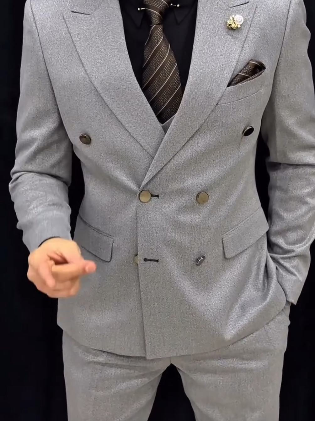 BRANDON- THE ULTIMATE COMFORT 🧥  We provide different services like  I.) Shirting and Suiting 👉  ii.) Unisex clothes according to your preferences 😦  iii.) School and collage uniform 👉  iv.) party Wear 👉  v.) Office wear 👉  vi.) Groom Dresses 👉 and so on  We provide best quality materials stitches with great experts Tailoring 🪡🧥  We can also customize according to your preferences 😦 ❤️  We also provide worldwide delivery facilities ✈️🚚  Free parking space available 🅿️ .  FOR ADDITIONAL INFORMATION: WhatsApp:9860962354 Address: Bagbazar Kathmandu.  #BrandOn#Nepal#All#Nepal#free#Delivery#worldwideshipping ✈️#Offecial#Tiktok#BrandOn#Nepal #foryoupage#Italian#luxury #menstyle #goodquality #suit #bagbazarkathmandunepal #handmadesuit #branding #fashionwears #italianfabric #instagram #tiktok #goviral #creatorsearchinsights  #bagbazar_ktm🇳🇵 