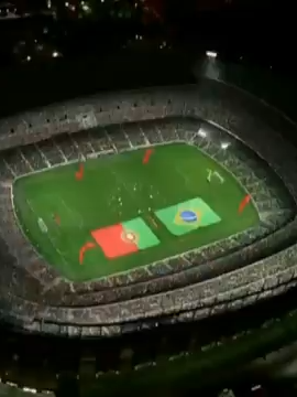 Cuando el fútbol era arte 🎨⚽ Brasil vs Portugal. Puro ritmo, pura magia, puro “Olé”. Nike nos regaló este clásico en 2004… ¿Dónde estabas tú cuando lo viste por primera vez? #Brasil #Portugal #JogaBonito #NikeOle #Futbol2004 #Ronaldinho #Figo #TikTokFutbol #FutbolRetro #NikeFutbol #BrasilVsPortugal #MagiaPura #CR7 #Ronaldo#Dios #RobertoCarlos