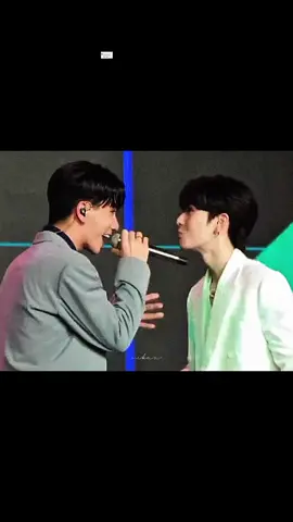 Membalas @aruizstella ini yaaa,lunas perth smile and the reason nanti kalo mood tak kasih 1 video lagi #perthsanta #perthsantaedit #perthtanapon #santapp #bollywoodsong #berandamu #xybcaa #fpryoupage 