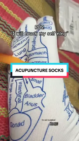 Acupuncture Socks #fyppppppppppppppppppppppp #properengagement #viral #trending #tiktokaffiliate #acupuncture #socks #footmassage 