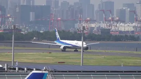 Boeing 777-300ER All Nippon Airways beautiful departure #aviation #airplane #geek #aircraft #viral_video #pilot #airport #plane #airbus #fypdong #fypsounds #videoviral #💫 #fyp 