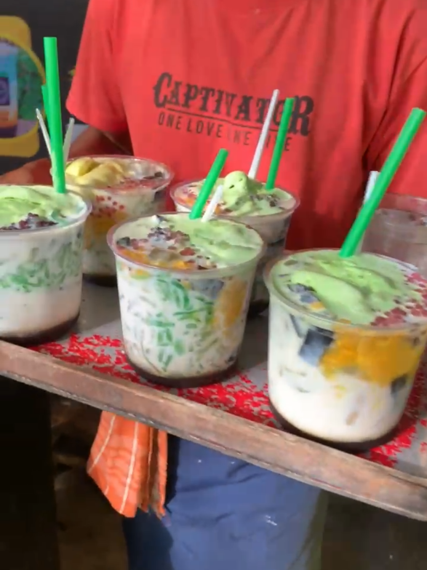 ES DAWET CREAMY VIRAL SAKEMBER hanya ada disiomay ndesoo kapan bolo mau kesini #murahnikmatlezat #siomayndesoo #siomayndesoocangkringan #esdawetviral #escendol #cendol #fypp #fyppppppppppppppppppppppp #kuliner #kulinerjogja #jogja #siomayviral #miejebewviral #seblakviral #virall #baksoviral 