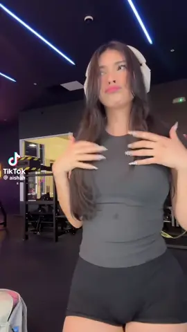 #fyp #foryoupage #aishah #aishahsofey #bop #bophouse #hot #girl #hotgirl 