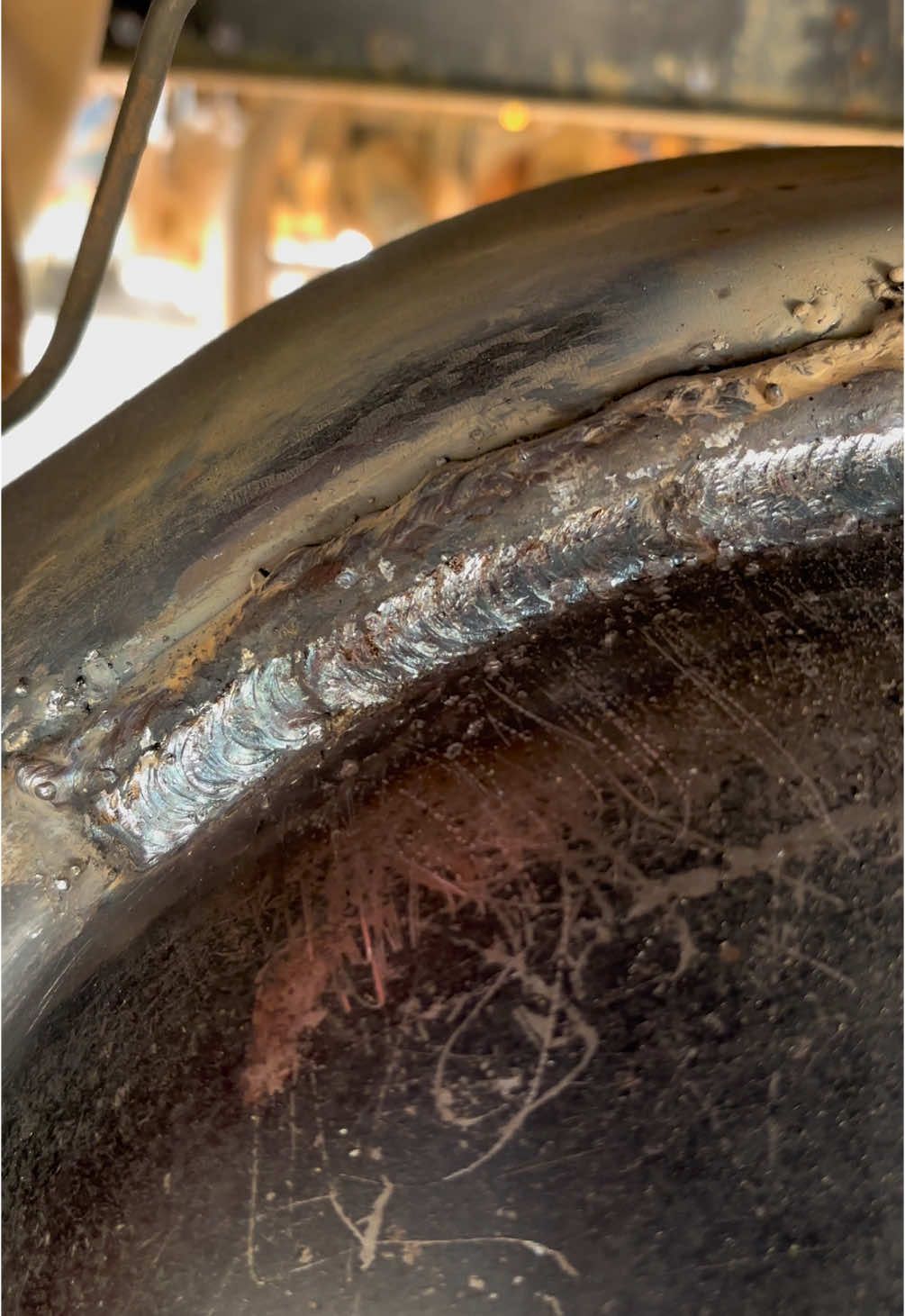 Pengelasan rumah gardan menggunakan kawat las LB-52U #welder #weldernation #welderlife #welding #tukanglas #stickwelding #senimanapi #bengkellas 