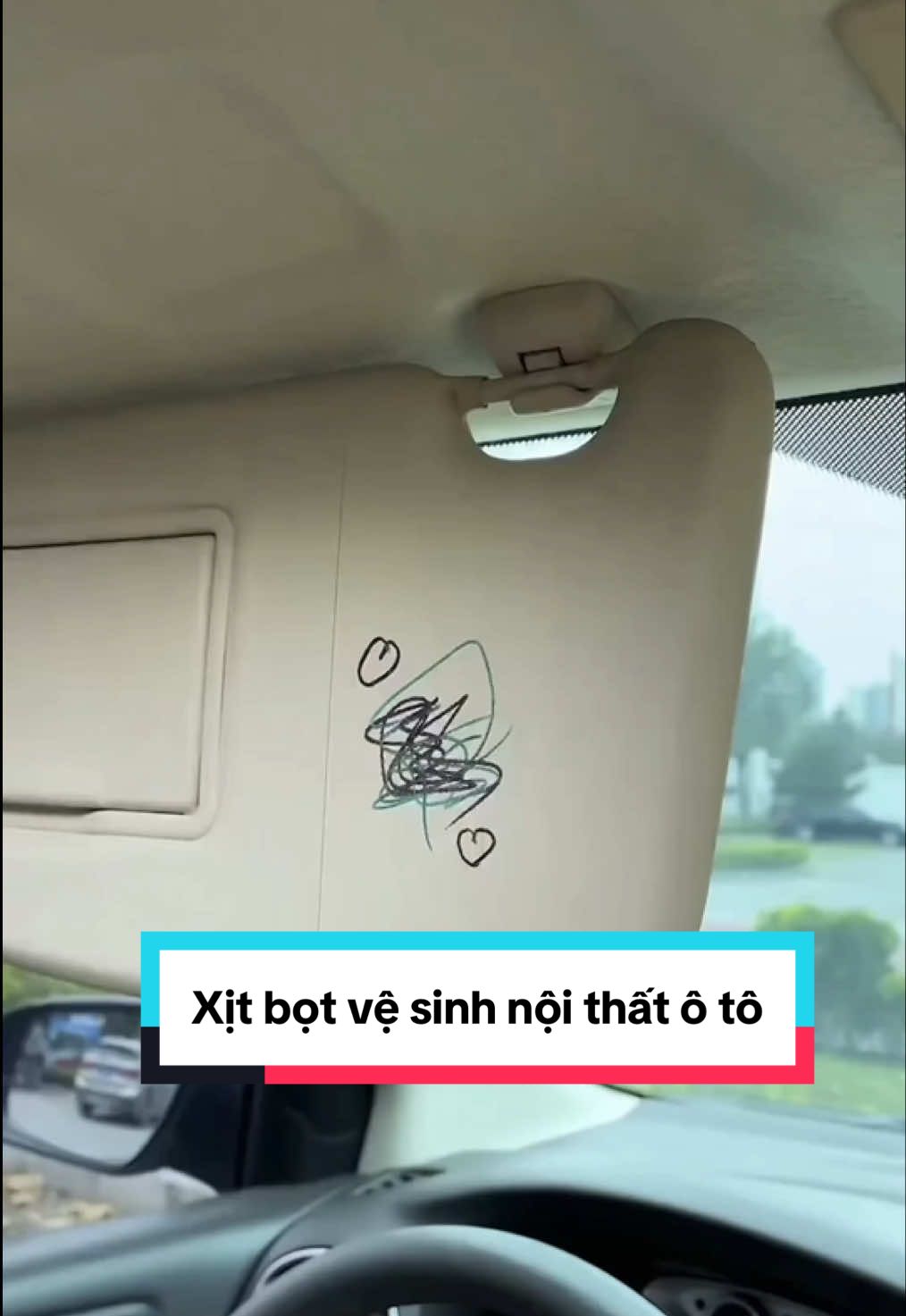 Xịt bọt vệ sinh nội thất ô tô đa năng