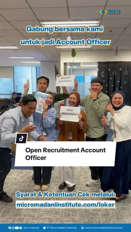 Kamu lagi cari loker untuk lulusan SMA? Mungkin video ini lewat FYP untuk kamu nih! Yuk, tunggu apa lagi? Segera daftarkan diri kamu untuk lowongan Account Officer di micromadaniinstitute.com/loker! Kami tunggu ya 😆 #MelangkahUntukMaju #DimulaiDenganMenginspirasi #MicroMadaniInstitute 