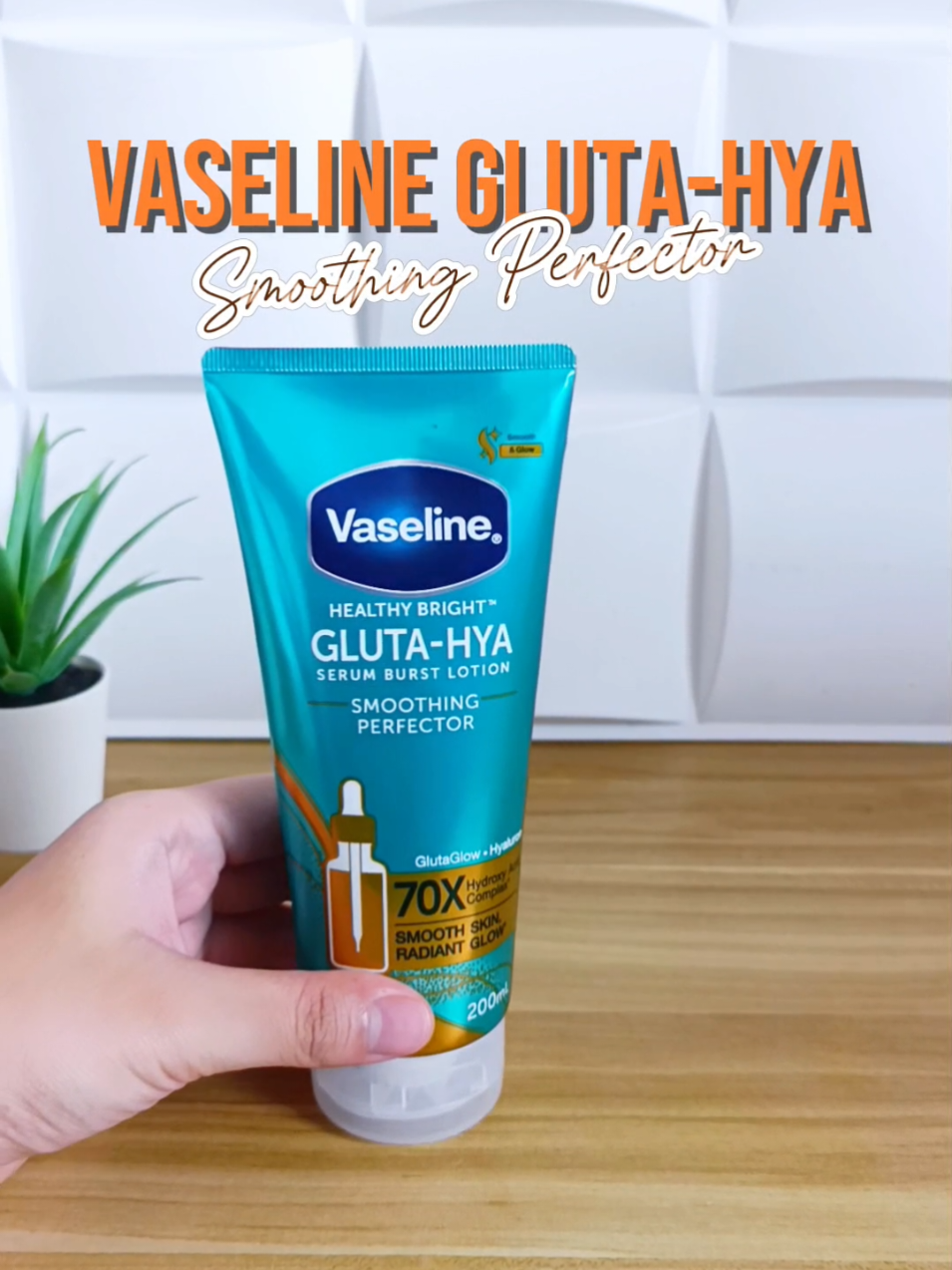 Vaseline Gluta-Hya Serum Burst Lotion Smoothing Perfection #glutahya #vaseline #vaselineglutahya #glutahyaglowup  #glutahyaserumburstuvlotion #vaselinelotion #vaselineid #vaselinesmoothingperfector #mampirberanda #glutahya
