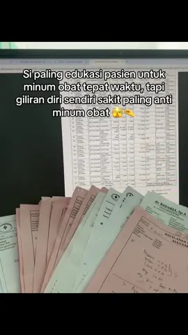Dalam hati paling juga nnti sembuh sendiri 🤣#farmasi #pharmacy #beranda #nakes #tenagakesehatan #fyp #trending #4u #fypシ #viral #fypage #fyppppppppppppppppppppppp #pageforyou #xyzbca #xyzbcafypシ 
