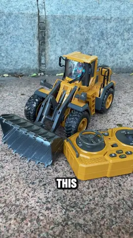 RC Construction Truck, 2.4G Dump Truck, Track Tractor, Excavator and Loader #remotecontrol #kids #toys #kidstoys #boystoy #deaotoys #deaotoysmademebuyitu #deaotoyschallenge #giftideas #giftguide #realistictovs 