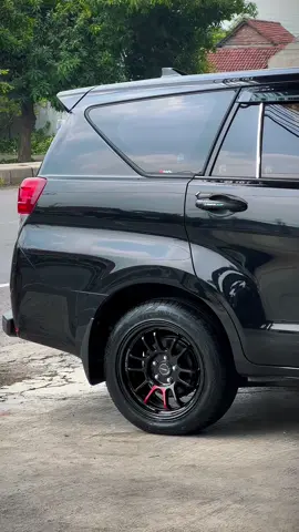 Venom Ring17 🔥🔥 .. #tutorfyp #bismillahfyp #foryoupageofficiall #fyp #lewatberanda #foryou #viral #beranda #tiktokmagic #velg #velgmobil #mojoagung #jombang #mojokerto #venom #innova #reborn #innovareborn #reborndiesel #2gd #cumicumidarat #galerivelgmojoagung 