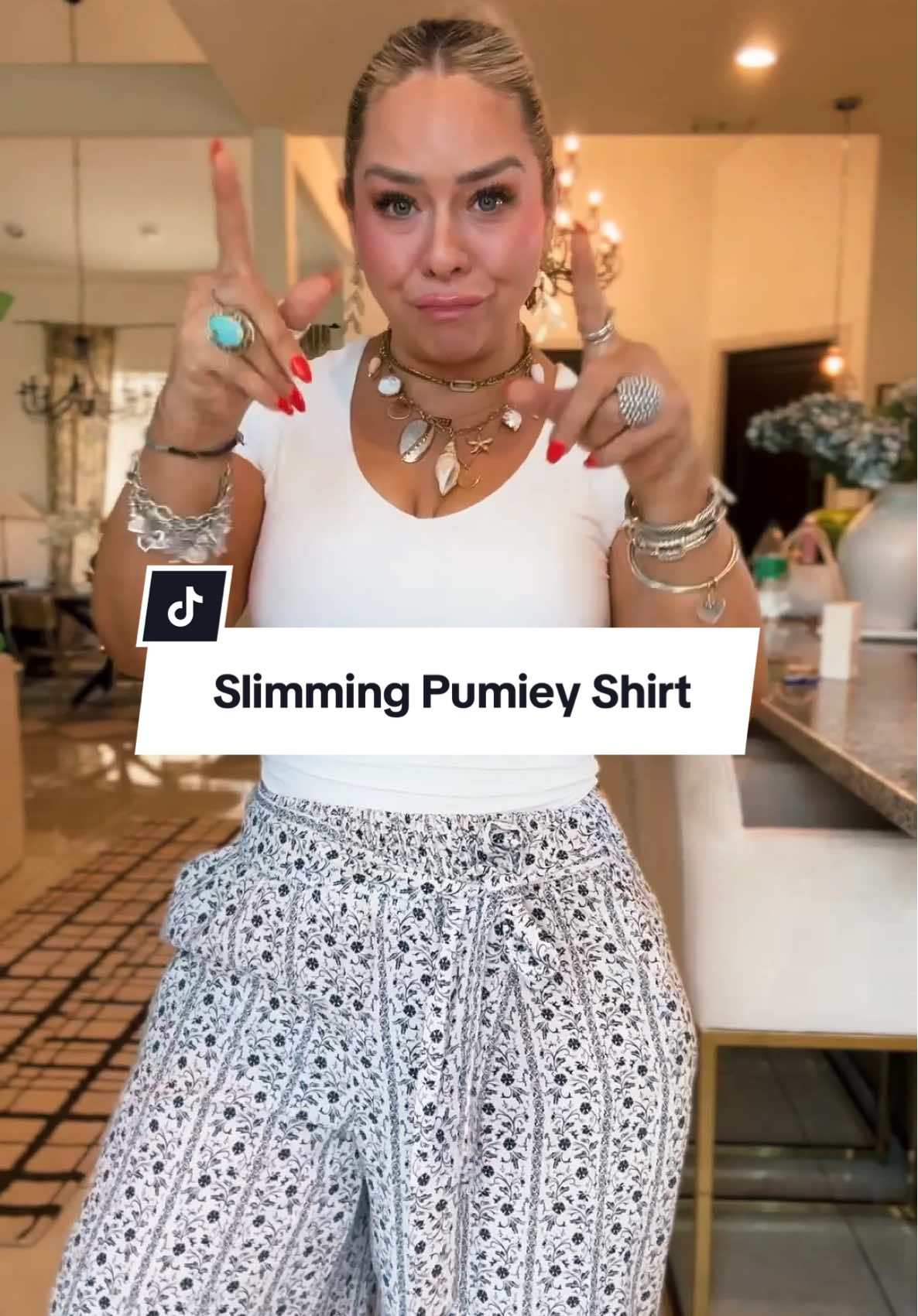 You need to at least own one of these @PUMIEY shirts👏🏼 #pumiey #shirt #basicshirt #fashion #fashiontiktok #tiktokshopsummerturnup #dealsforyoudays #spotlightfinds #SuperBrandDay #tiktokshopcreatorpicks #summervibes 