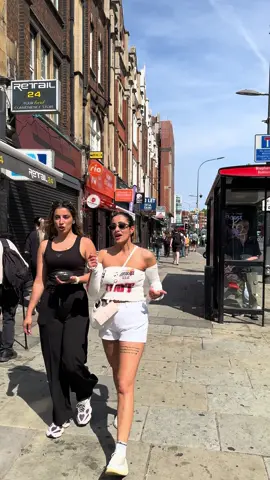London Streets 🇬🇧 Uxbridge Rd, Shepherd’s Bush, W12