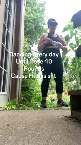 Unlocked next level:   Back to dancing 30 min a day Heart rate : steady 130bpm 