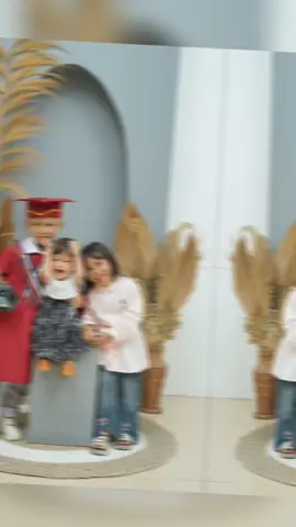Selamat wisuda jagoan kecilku.. Teruslah semangat belajar dan raih mimpi-mimpimu nak #tamankanakkanaktelahberlalu