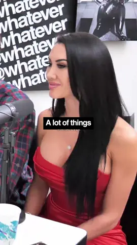 ‘You offer NOTHING’ — he ROASTS her in brutal clapback!