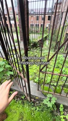 the children’s jail cells were left behind…. #abandoned #urbex 