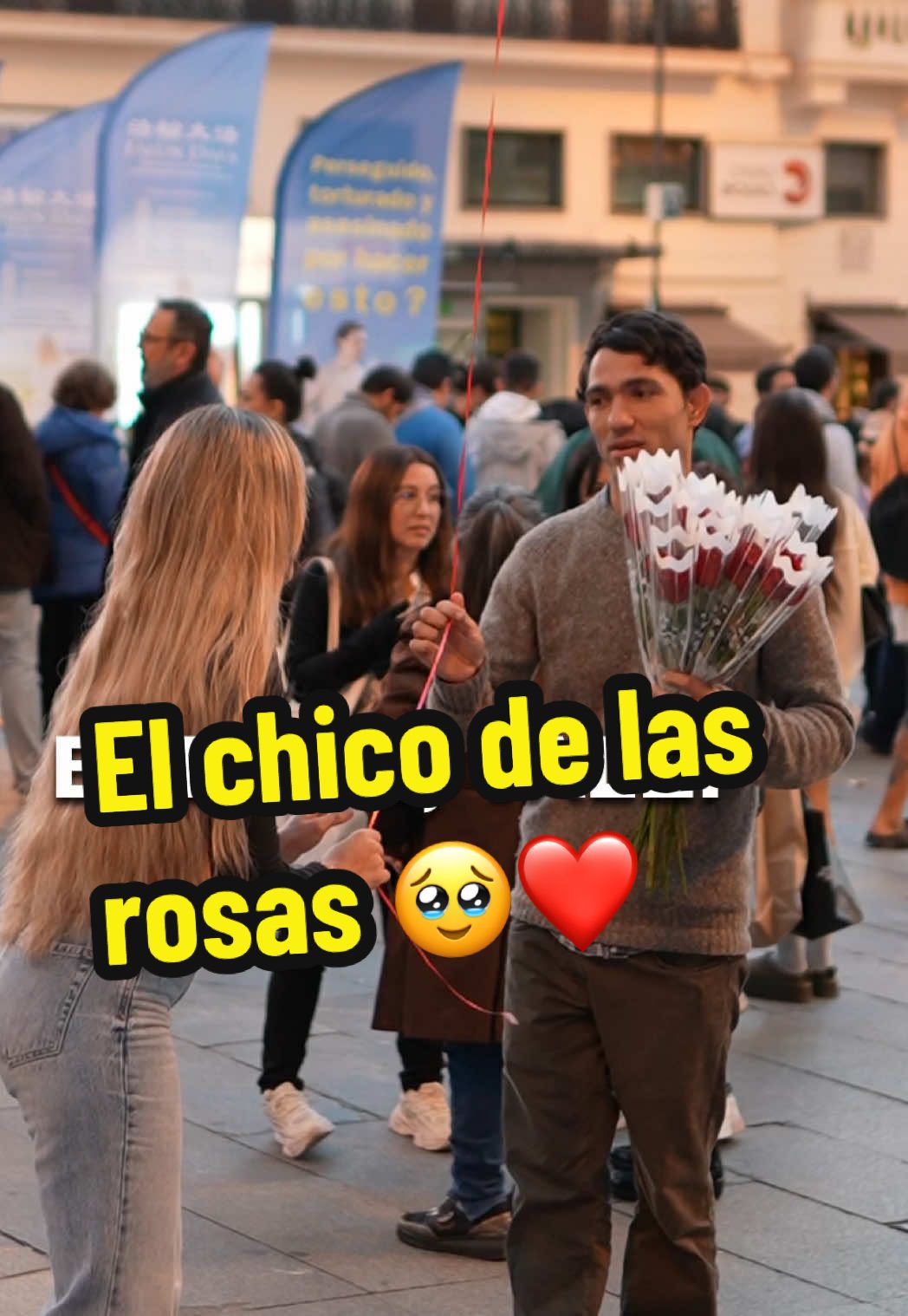 El chico de las rosas 🥹❤️