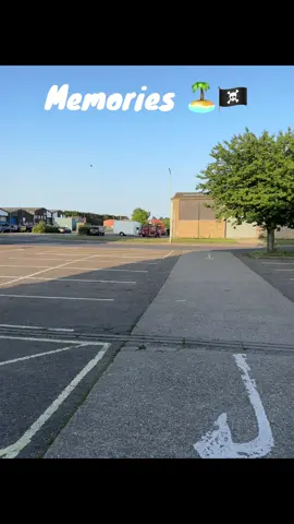 Summer Evenings from work 🏝️ 🏝️🏴‍☠️⚽️☀️ #lowestoft #pakefield #tuesdayvibes #fypviraltiktok #memorylane #nostalgia #adventureisland #rawsoccer #chillwithtiktok #fun #football #Fitness 