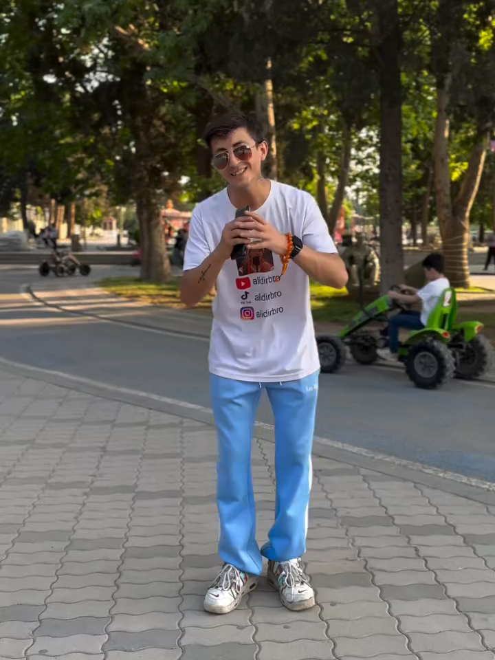 Senin için napsam mutlu olursun.. #viralvideo #sokakröportajları #azerbaijan #viraltiktok 