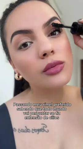 Acontece com frequência 👀 Máscara de cílios Lash intensity @marykaybrasil 🩷 #foryou #automaquiagem #cilios 