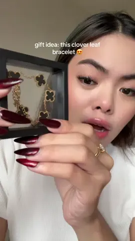 so pretty tignan !! ganda netong clover leaf bracelet na to 🥹  #cloverleafbracelet #goldbracelet #bracelet #jewelry 