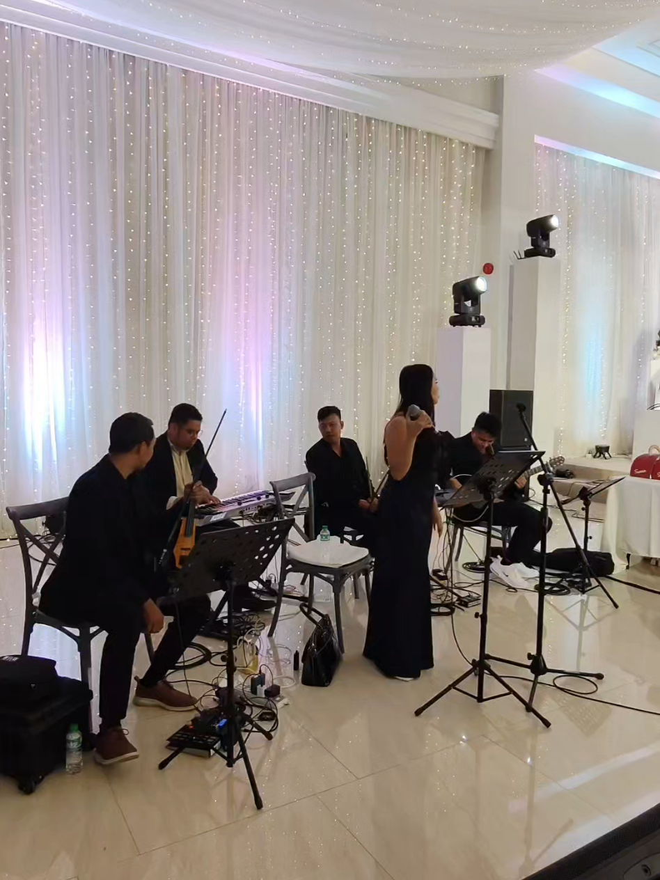 #yunka #willierevillame #eventmusician #weddingmusician #weddingliveband #orchesthelband  #fyp #fyppppppp #tiktokviral #tiktoker #weddingsinger #phillipinesupplier #tagaytay #weddingmusician #weddingband #liveband #tiktokliveband #musicnotminenocopyrightinfrigementintended #weddingrecption #weddingceremony #weddingband #cavitemusician #farmhillstagaytay #weddingtiktok #weddingtiktok #fullband #acousticband #fypシ゚ #bookusnowforyournextevent #tagaytayweddingmusician #