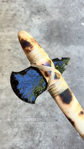 Making an Obsidian Axe!  #survival #asmr #bushcraft #DIY #Minecraft #obsidian 
