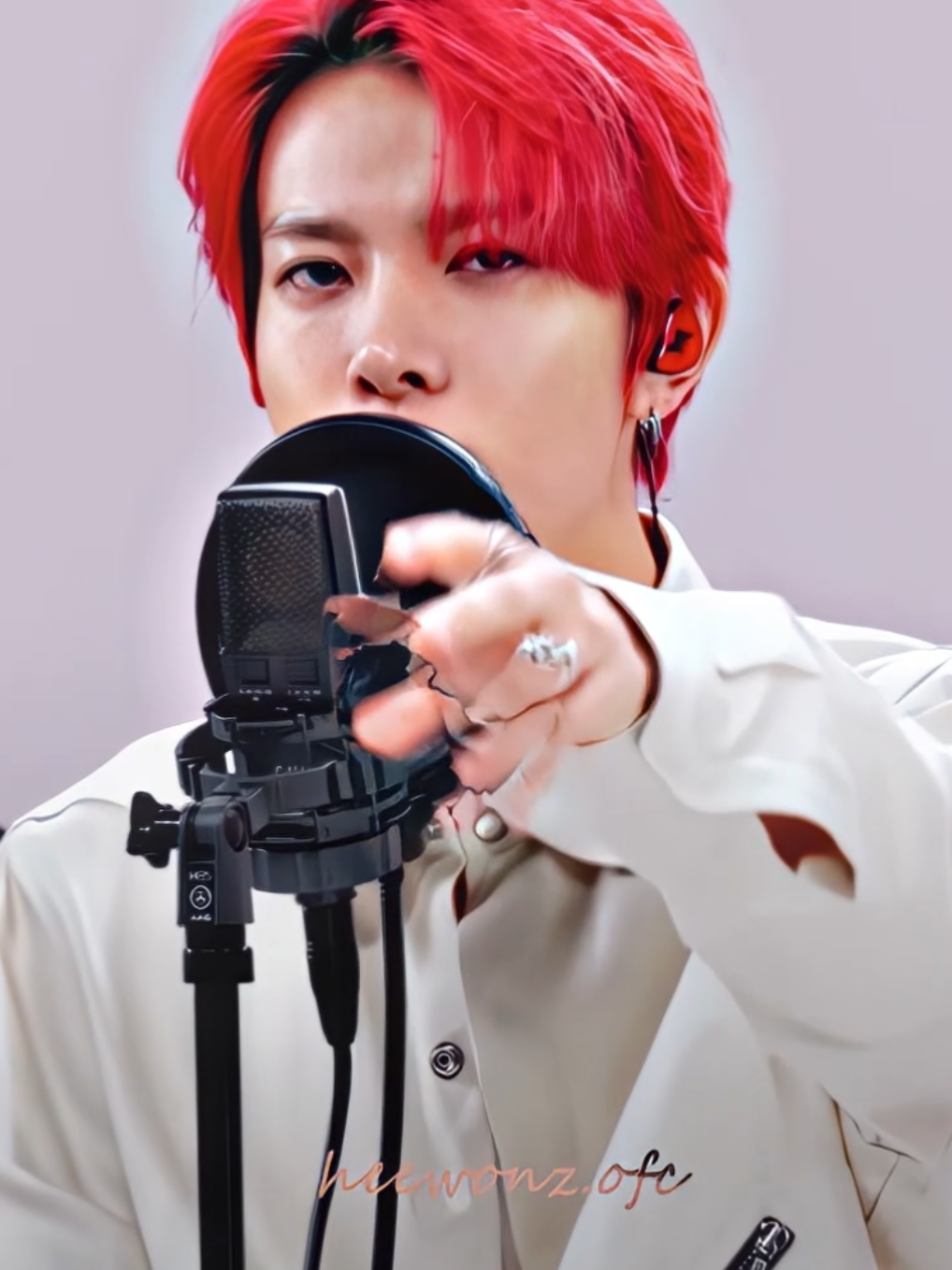 red haired boy has my heart #heeseung #heeseungedit #heeseungenhypen #leeheeseung #enhypen #enhypenedit #engene #heewonz #edit #trending #edits #kpop #kpopedit #foryou #fyp #viral #fy #fypp #foryoupage #desireunleash 