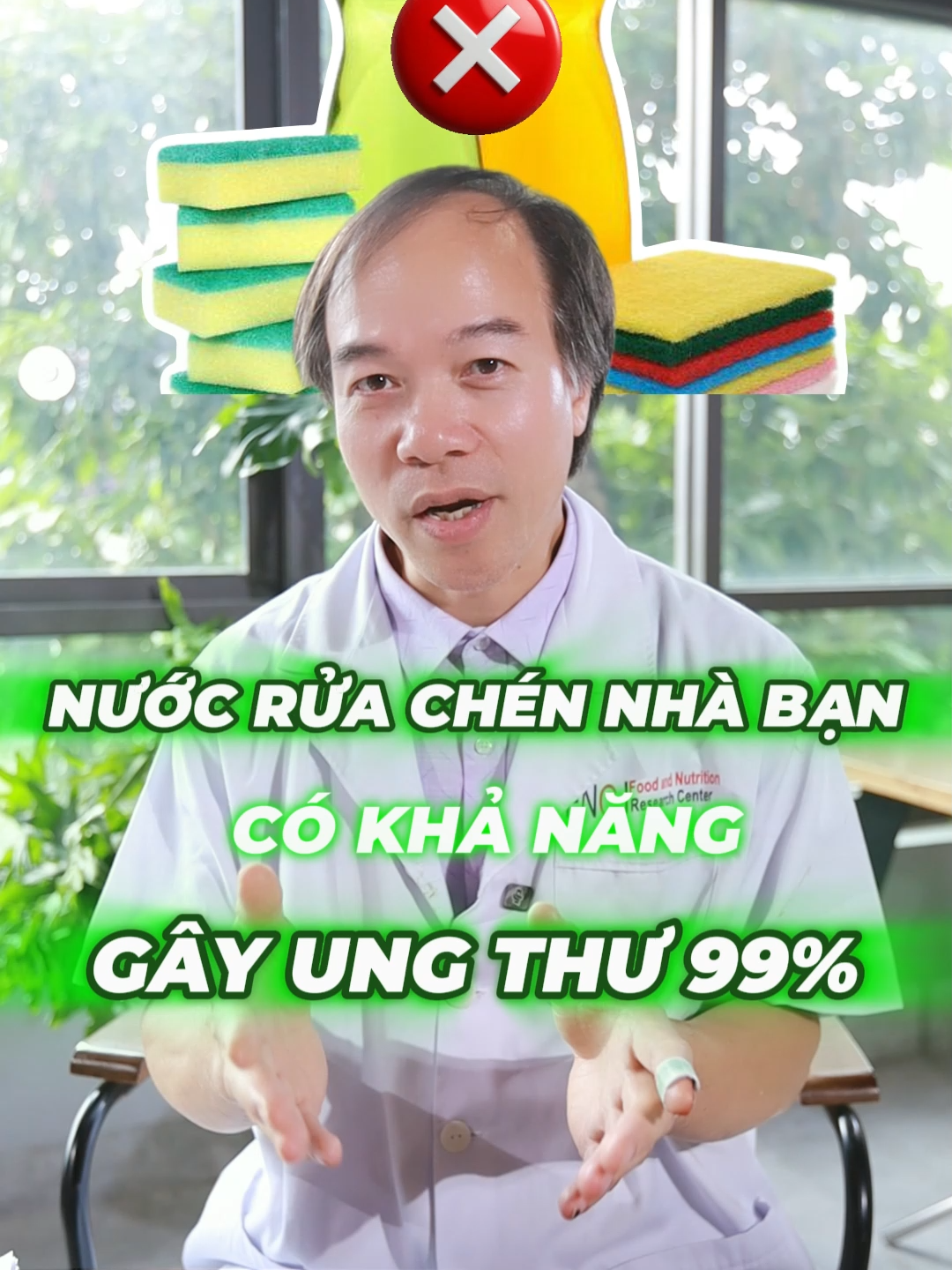 Một số loại nước rửa bát chứa hóa chất độc hại có thể gây ảnh hưởng nghiêm trọng đến sức khỏe nếu không được rửa sạch hoàn toàn.  🌿 Hãy ưu tiên sản phẩm an toàn và bảo vệ gia đình bạn! #baihoccuocsong #chamsocsuckhoe #chiasekinhnghiem #healthcare #suckhoe #songkhoe247♥️ #songkhoe247 #LearnOnTikTok #viralvideo #tiensiphong #healthy #vuvgroup