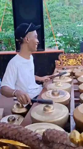 time to ngecuk🤭😂 #seniman #senimanindonesia #fyppppppppppppppppppppppp #fyp #jogja24jam #bonang #jathilankreasi #jathilan #laguversijathilan #jathilanindonesia #yogojoopruso @YOGO JOO PRUSO 