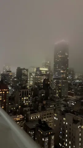 Good morning new York) people ##newyorkcity##nyclife##fyp##empirestatebuilding##timessquare##newyork##nyc##manhattan