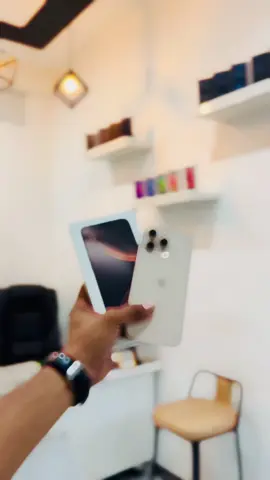 iPhone 16 Pro Max Dessert 🔥 With Org Same EMI Box 📦  👉🏻Capacity : 256GB 👉🏻Battery Health : 100% (98 Cycle Counts) 👉🏻Condition : 100% 👉🏻Color : Dessert Titanium  🚚ඔබට අවශ්‍ය ඕනෑම තැනකට සුරක්ෂිත ලෙස බෙදාහැරීම සිදුකල හැක. Warranty ‼️ 👉🏻 මෘදුකාංග (software) සදහා මාස 12 සහ දෘඪාංග (hardware) සදහා මාසයක වගකීම් කාලයක් ලබා දෙනු ලැබේ. නවතම තොරතුරු ලබා ගැනීම සදහා අපගේ Facebook පිටුව Like කරන්න. Facebook : Accessories Store LK  Payments 👉🏻 - Cash / Bank Transfer ❇️ - Credit Card ❇️ - Koko ❇️ - Mint Pay ❇️ 🛑 වෙනත් පහසු ගෙව්මේ ක්‍රම යටතෙ ගෙවිමට ලබාදෙනු නොලැබේ.  🏬Accessorie Store LK  39/A, New Hospital Road, Pamunuwa, Maharagama Contact : ☎️0742448182 ##accessoriesstorelk##maharagamaiphoneshop##iphoneonlyoneshop##bestservice##cinematic##customerservice##srilanka##colombo##today##fyp##foryou##fypシ##foryoupage##preowned##best##smartphone##fyp##userreeels##iphoneforsale#iphoneonabudget