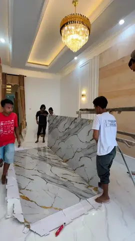 #rumahminimalis #plavonpvckeren #plavongypsum #rumahidaman #aplus #wallmoulding #bangsalsarijember😎 