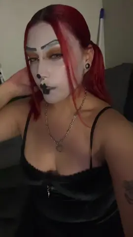 this clown look sucks but idc