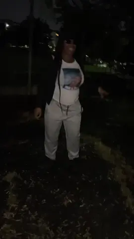 I just Jigg Up onna b 🥰 #fypシ #tiktokdance #baltimoretiktok #dancer #nighttime 