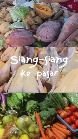 Hunting 52 pangan di pasar tradisional 🚲 Kalian lebih sering belanja dimana? 🤔 #NutriExplorer #Gizi #GiziUI #KuliahGizi #Foodweighing