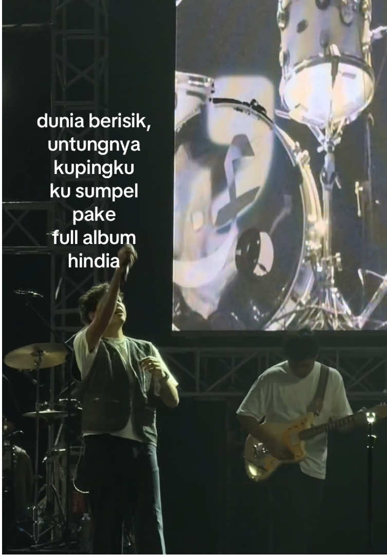 @Hindia  #fypp #hindia #foryoupage #pekanbaru #baskaraputra 