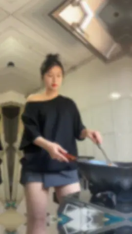 cooking#mayhtetlu #tiktokmyanmar #fitcheck #OOTD #myanmar #myanmartiktok🇲🇲🇲🇲 