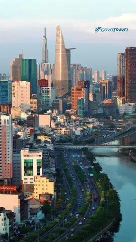 This is Ho Chi Minh City - the largest city in Vietnam 🇻🇳 This city is also known as Saigon so whenever you hear this name, don't get confused. 😁 This is the economic center of the country with a population of nearly 9 million people. If you like the hustle and bustle, this is definitely the right choice for you to visit. 🥰 📍Ho Chi Minh, Vietnam 🇻🇳 #Travel #govntravel #travelvietnam #traveltiktok #trending #tour #fyp 