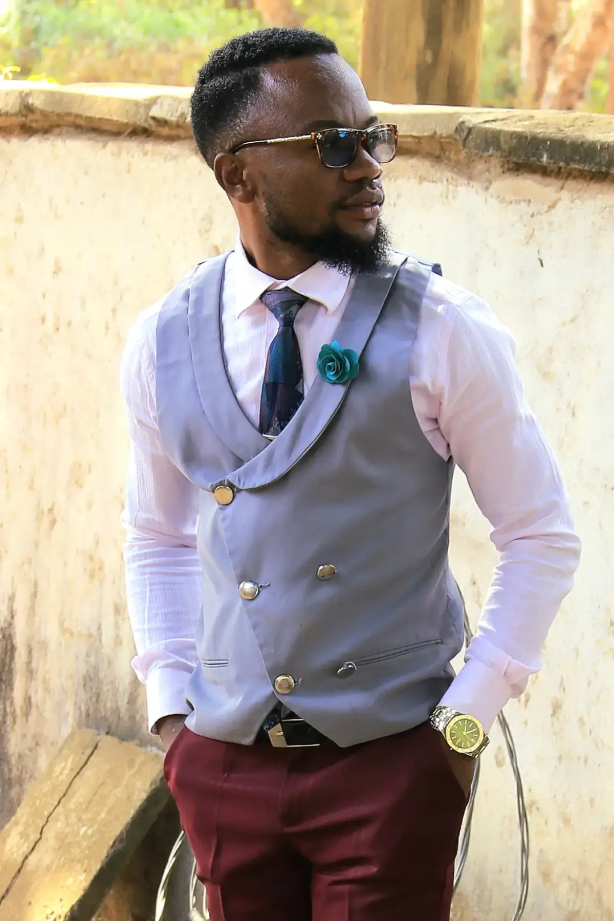 Elegance isn’t just what you wear — it’s how you wear it. #SharpLook #StyleDefined